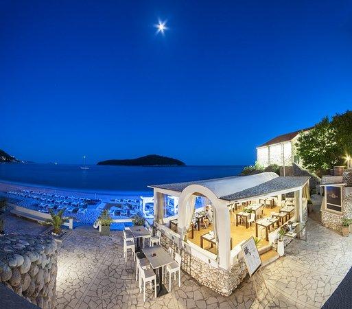 Banje Beach Restaurant